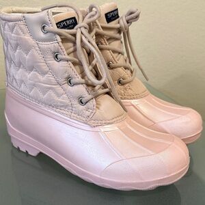 Sperry Women's Light Pink Quilted Winter Boots